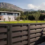 Вилла Quiet Land With Pool And Badminton Court