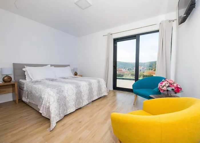 Luxury Quet Land With Pool - Dubrovnik Mlini
