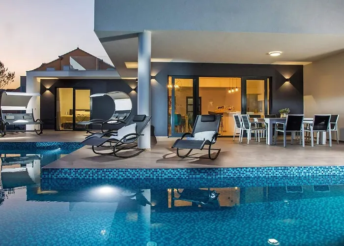 Luxury Quet Land With Pool - Dubrovnik * Mlini